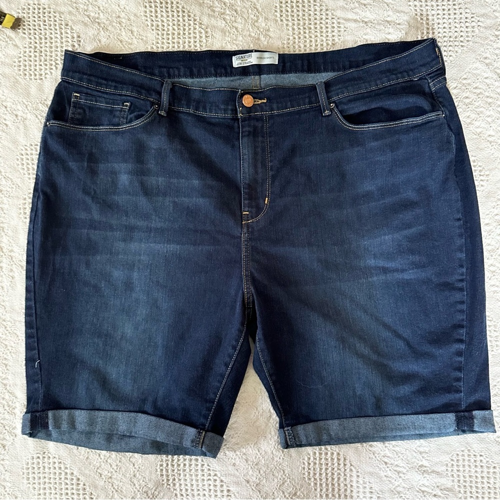 Womens Signature Gold By Levi Strauss Denim Bermuda Jeans Shorts Plus Size 24